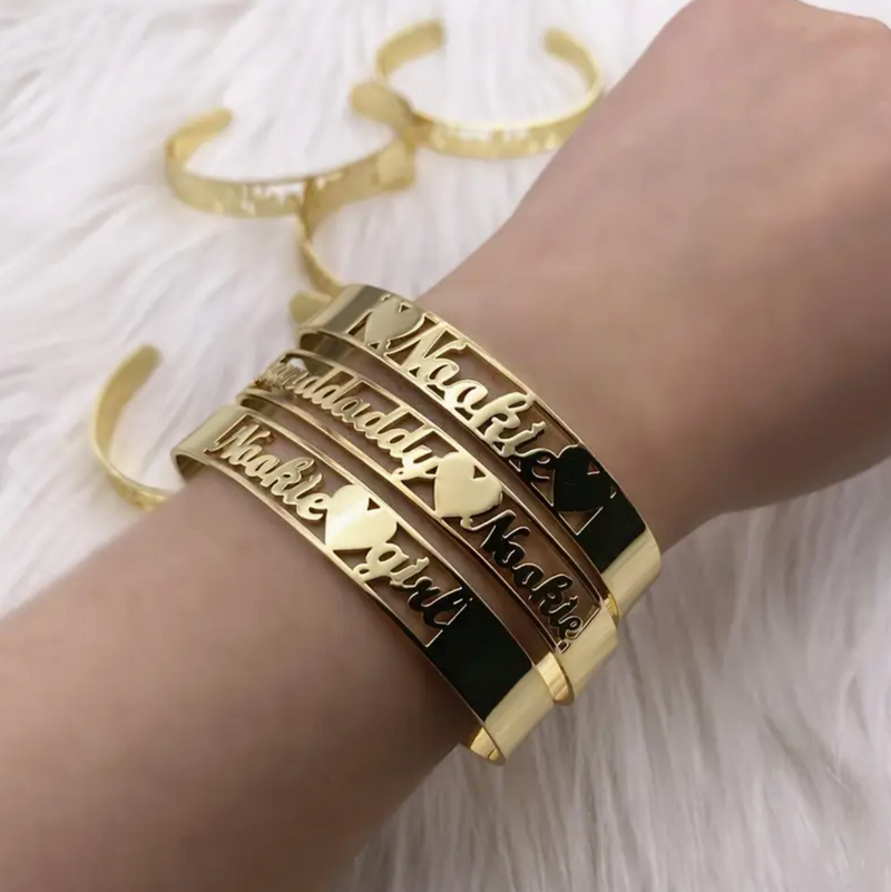 Personalized Love Heart Bracelet