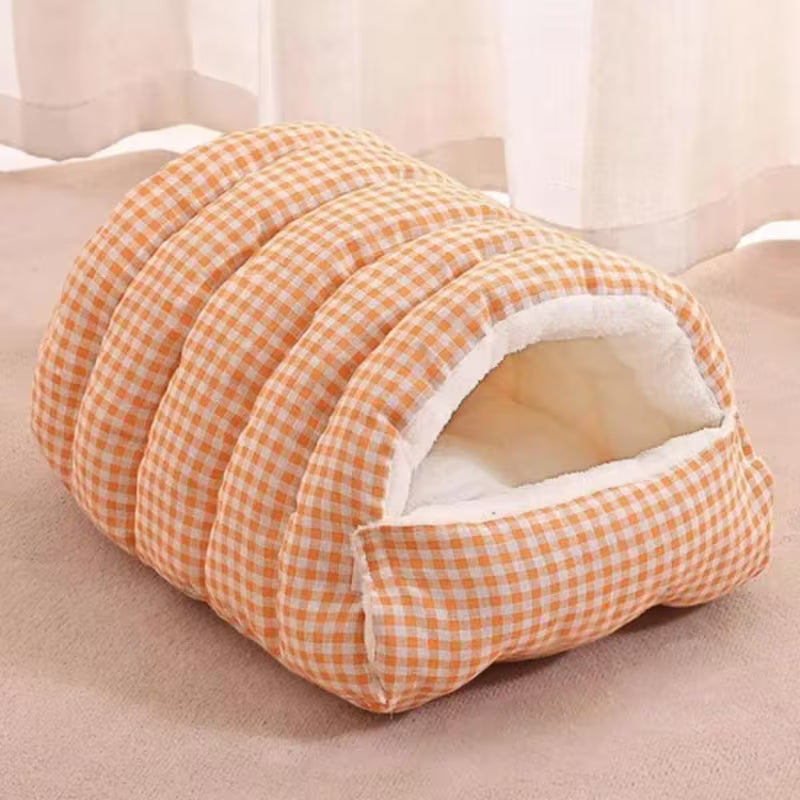 Warm, Detachable & Scratch-Resistant Gingham Pet House Bed QH7
