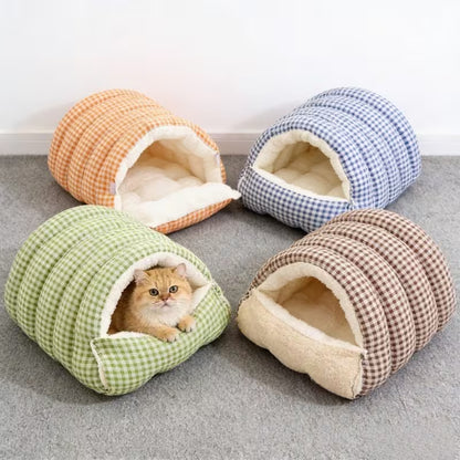 Warm, Detachable & Scratch-Resistant Gingham Pet House Bed QH7