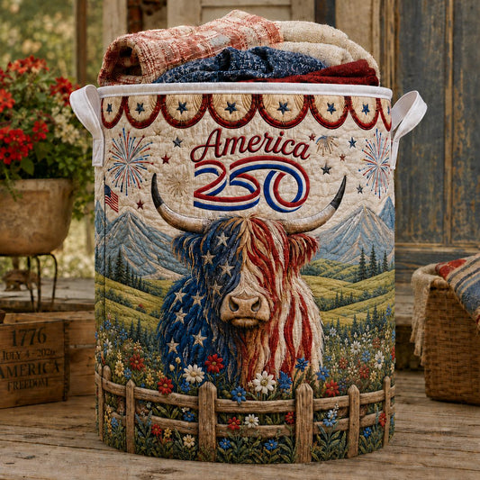 Highland Cow 250 USA Quilted Laundry Basket DT01