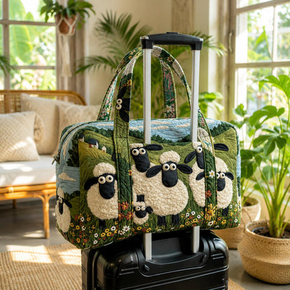 Grassland Sheep Quilted Travel Bag CELD12