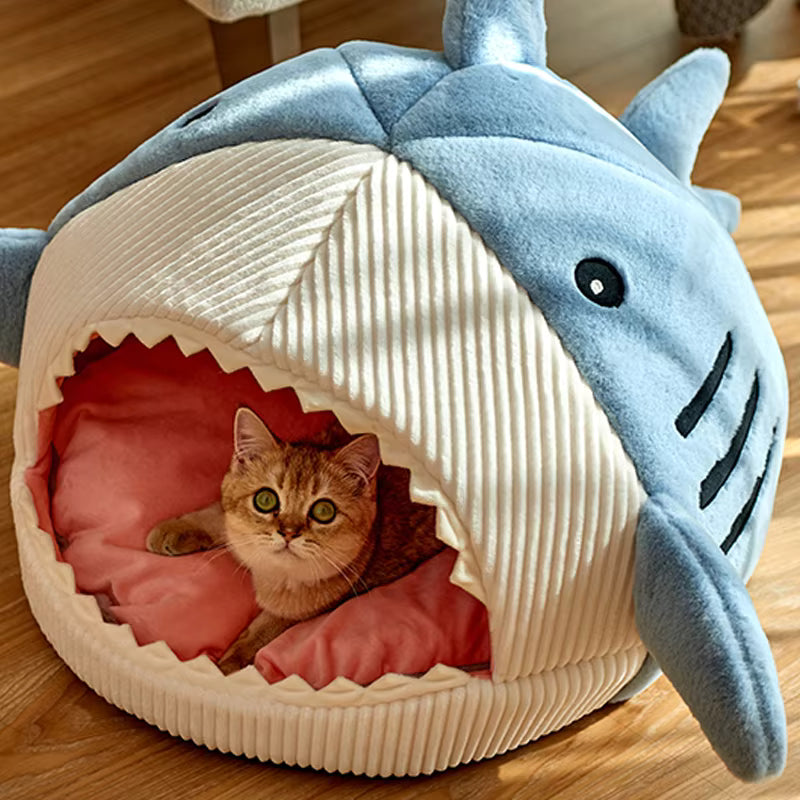 Enclosed Shark Cave Cat Bed Pet House Bed QH8