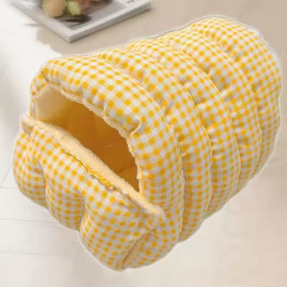 Warm, Detachable & Scratch-Resistant Gingham Pet House Bed QH7