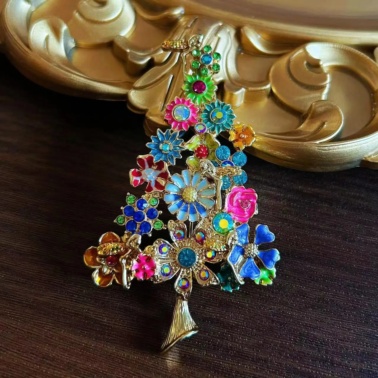 Baroque Luxury Christmas Tree Design Brooch