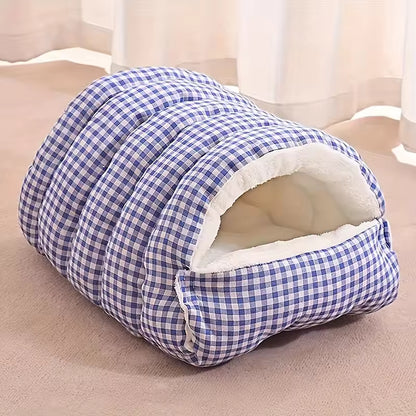 Warm, Detachable & Scratch-Resistant Gingham Pet House Bed QH7