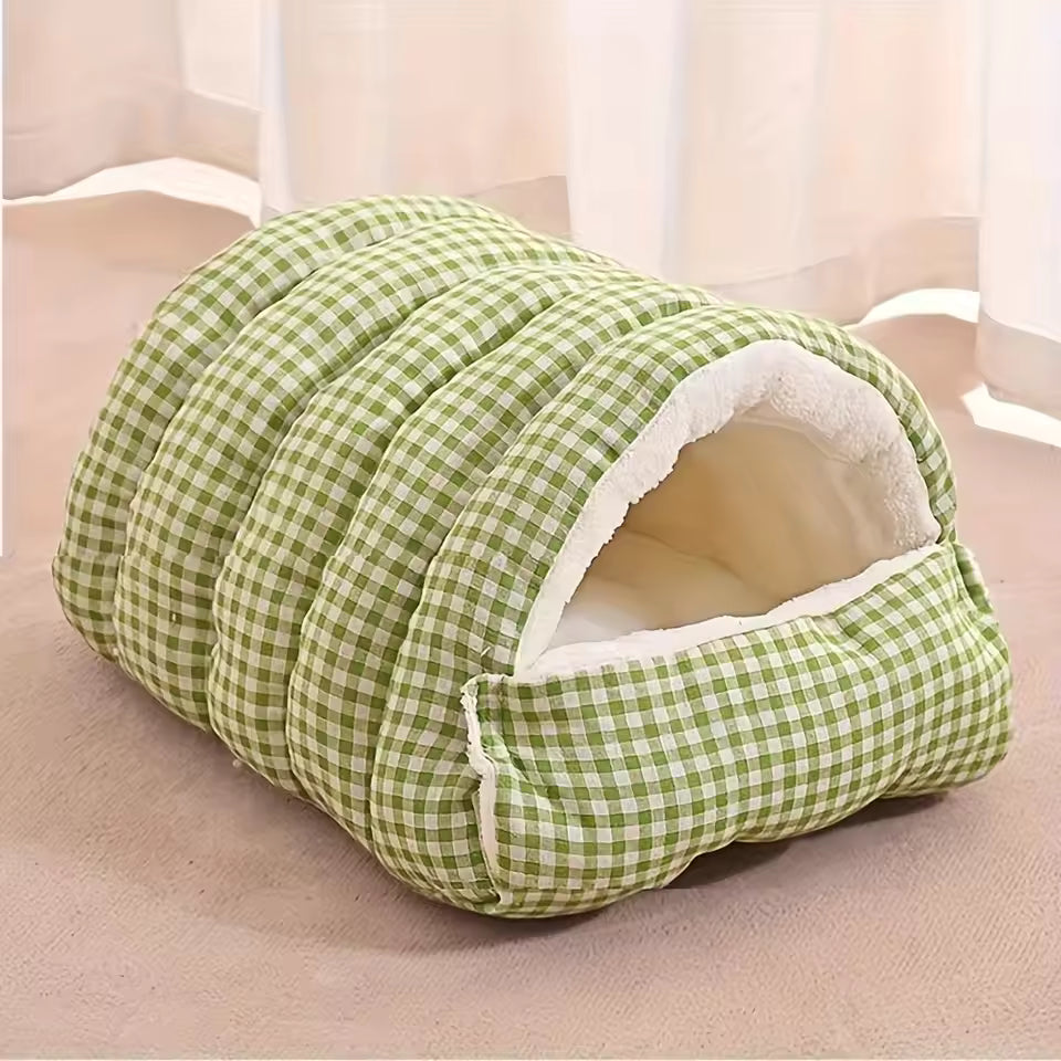 Warm, Detachable & Scratch-Resistant Gingham Pet House Bed QH7