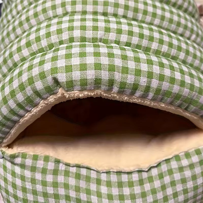 Warm, Detachable & Scratch-Resistant Gingham Pet House Bed QH7