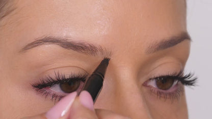 Long-Lasting Eyebrow Couturing Pen